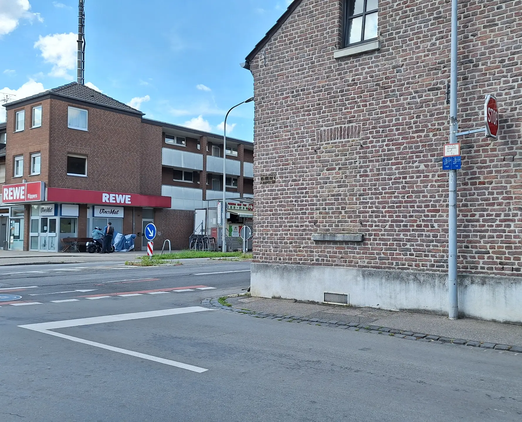 Blick Legionstraße zur Kreuzung Düsseldorfer / Lanker Straße