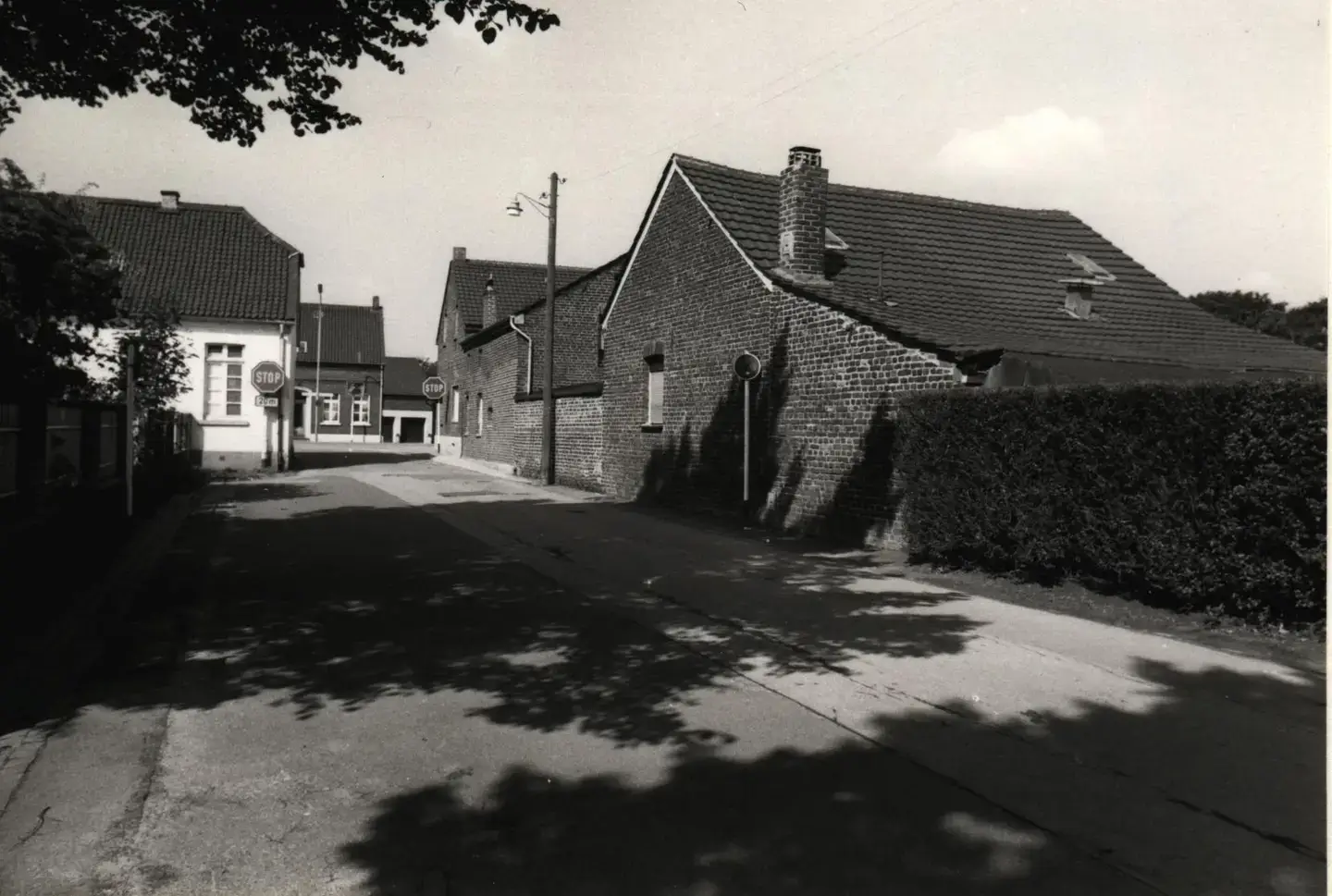 Legionstr.,
 Gellep-Stratum